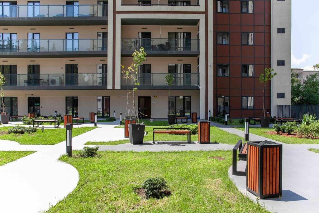 Gg Home - Cozy 1 Bedroom Apartment On Kazbegi Avenue 15 Tbiliszi Kültér fotó